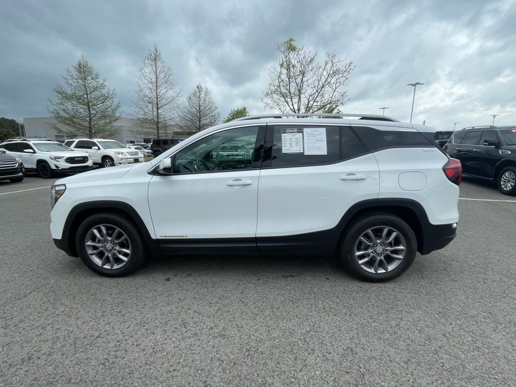 Used 2022 GMC Terrain SLT image 4