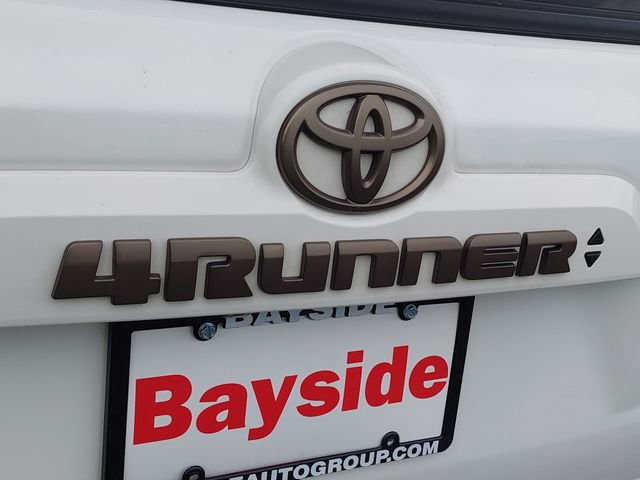 Used 2023 Toyota 4Runner 40th Anniversary SE AWD/4WD image 40