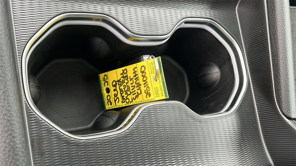 New 2025 Jeep Grand Cherokee L Altitude image 26