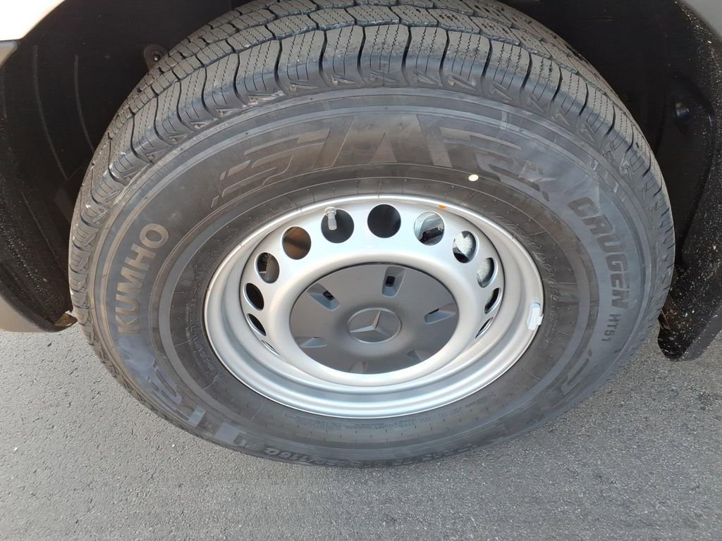 New 2026 Mercedes-Benz Sprinter 144 Cargo image 10