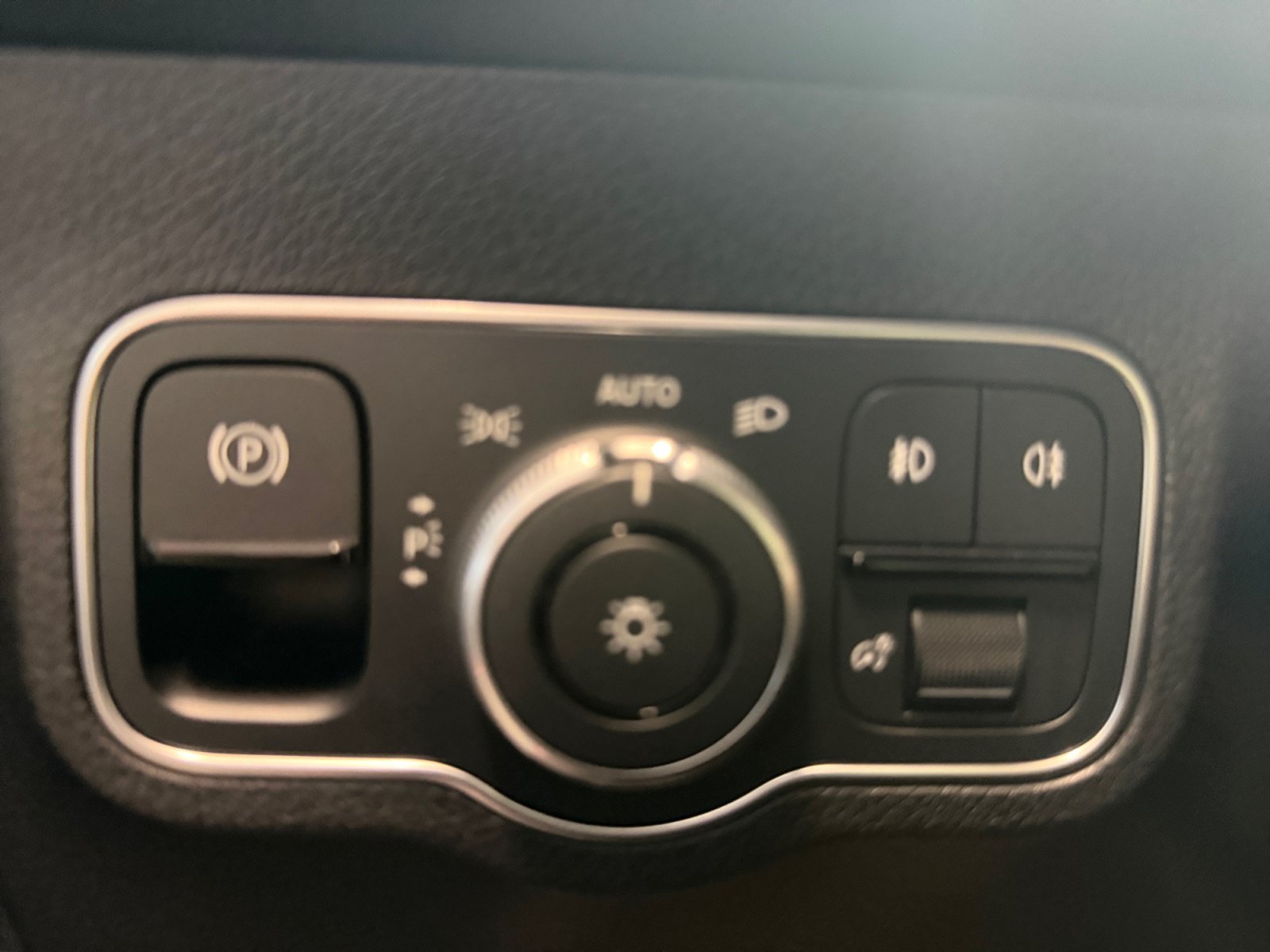 Used 2026 Mercedes-Benz GLB 250 image 24