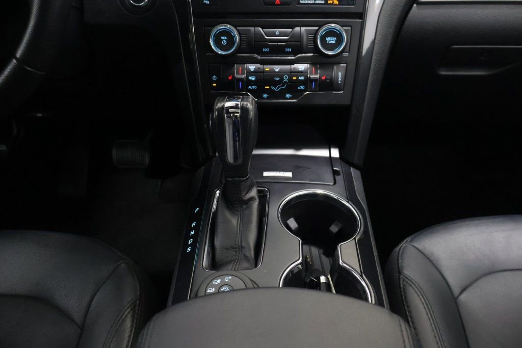 Used 2018 Ford Explorer XLT w/ Equipment Group 202A image 20