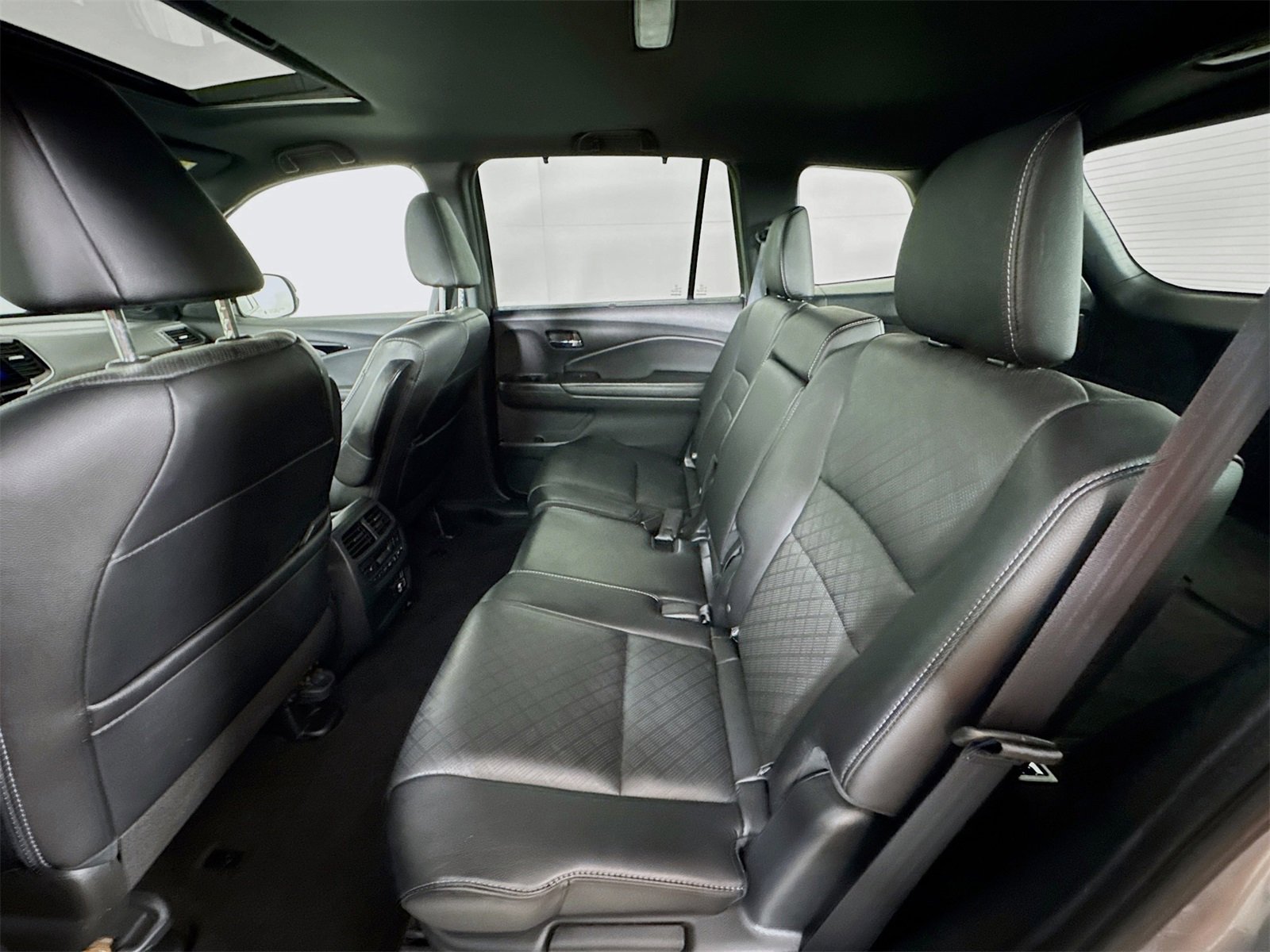 Used 2021 Honda Passport Elite image 22