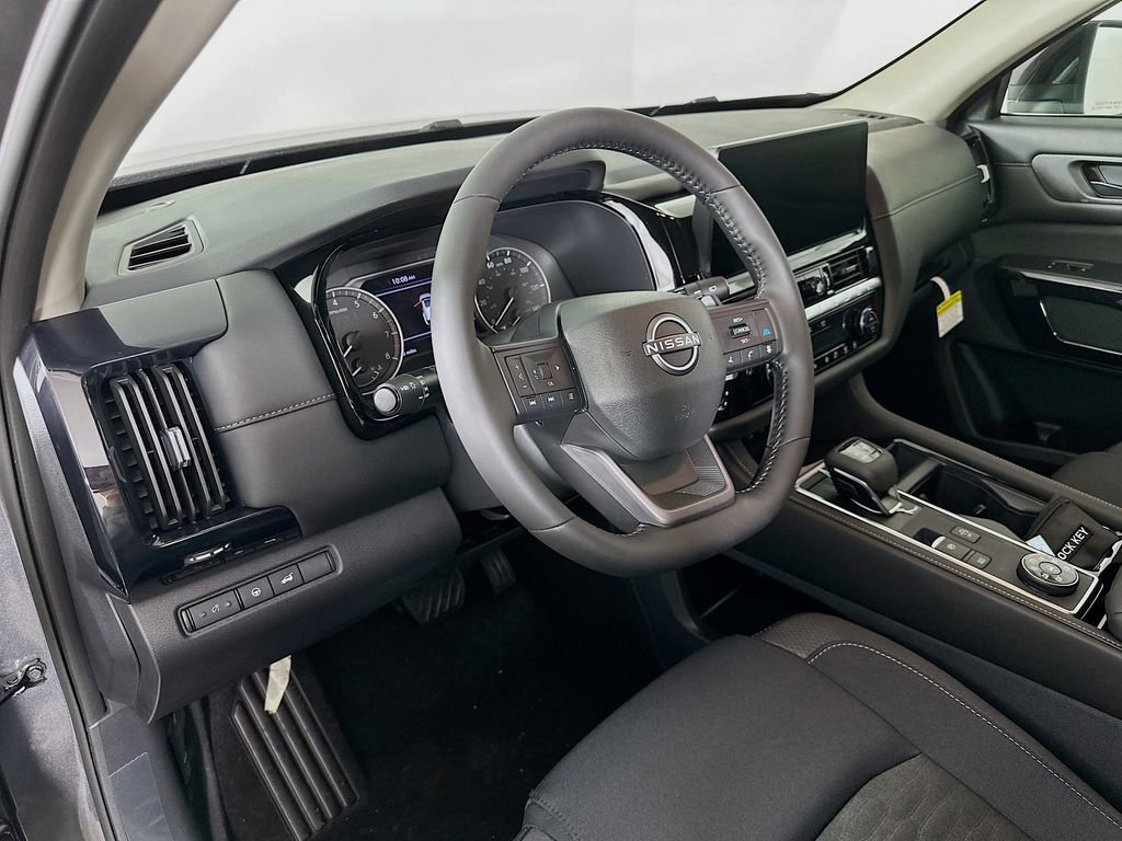 New 2026 Nissan Pathfinder SV image 14