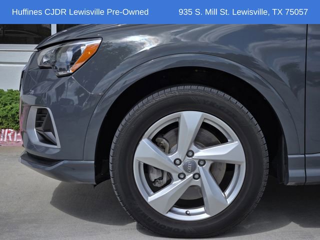 Used 2020 Audi Q3 2.0T Premium w/ Convenience Package AWD/4WD image 8
