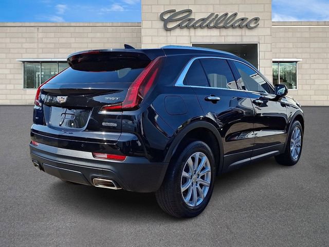 Certified 2023 Cadillac XT4 Luxury w/ Cold Weather Package image 7