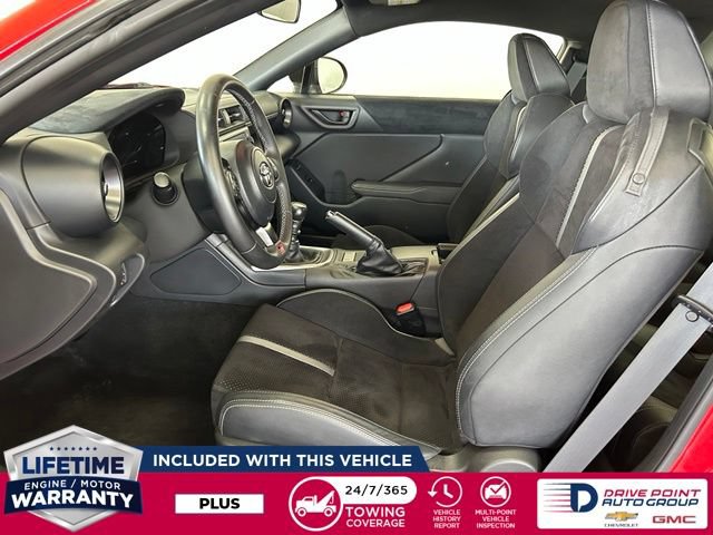 Used 2024 Toyota GR86 Premium RWD image 15