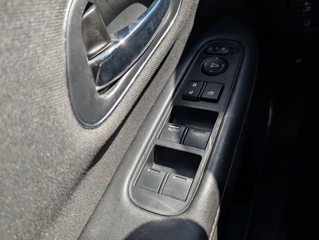 Used 2022 Honda HR-V EX image 31