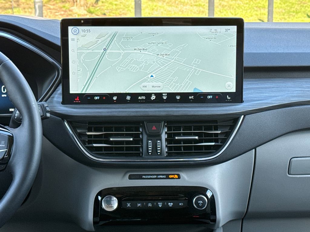Used 2025 Ford Escape Platinum w/ Premium Technology Package image 18