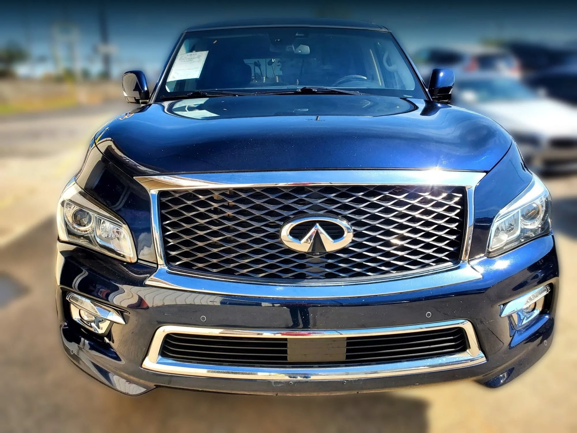 Used 2017 INFINITI QX80 4WD w/ Driver Assistance Package image 22