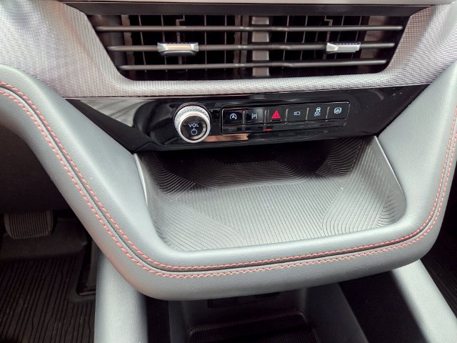 Used 2026 Ford Explorer ST w/ Sun And Sound Package RWD image 31