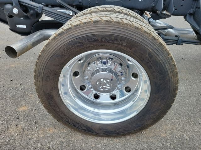 New 2026 RAM 5500 Tradesman AWD/4WD image 7