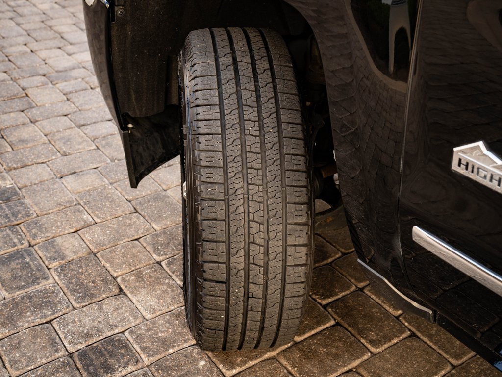 Used 2018 Chevrolet Silverado 2500 High Country image 50