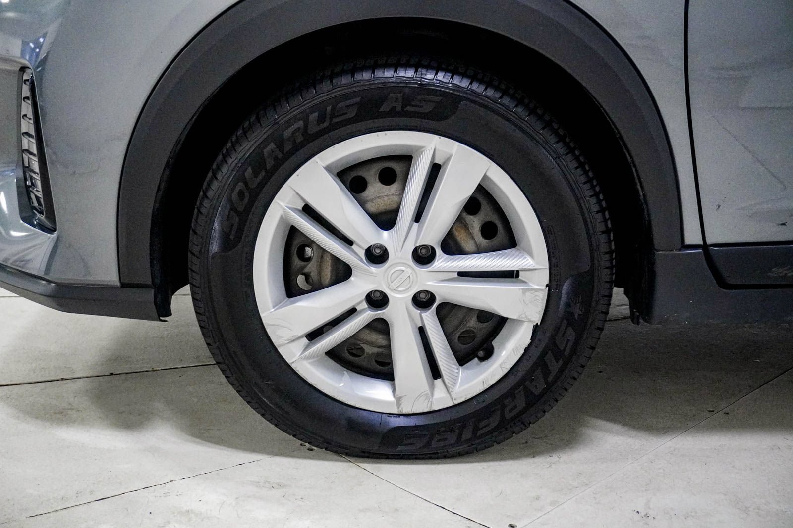 Used 2023 Nissan Kicks S FWD image 15