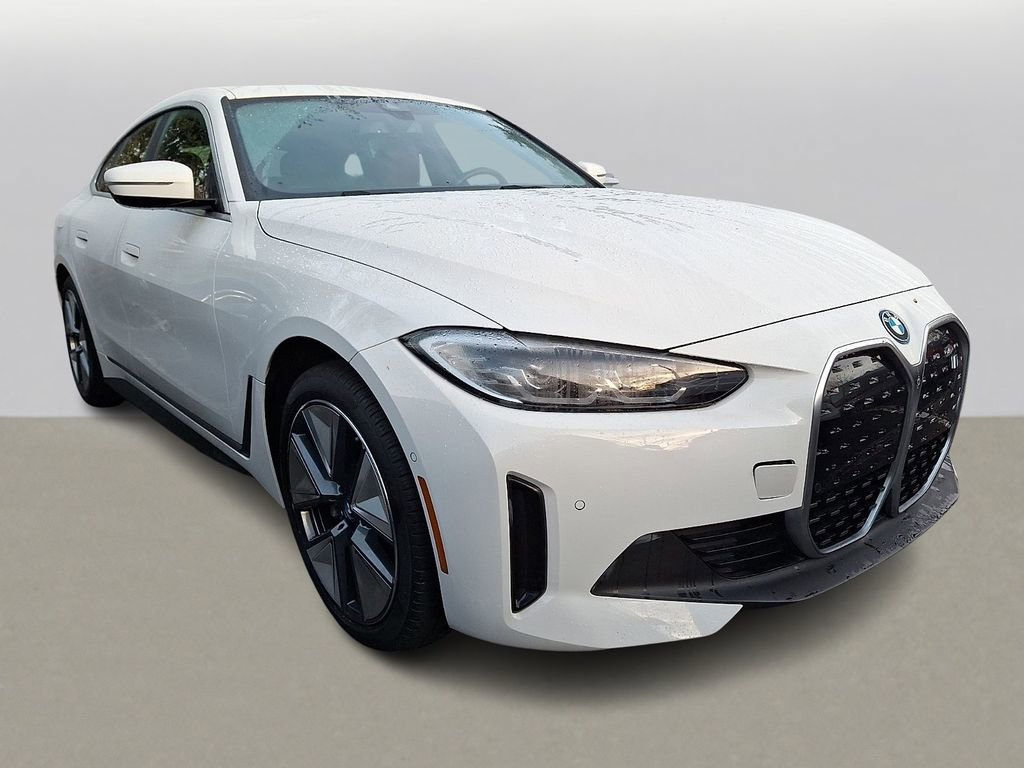 Certified 2023 BMW i4 eDrive35 w/ Premium Package image 3
