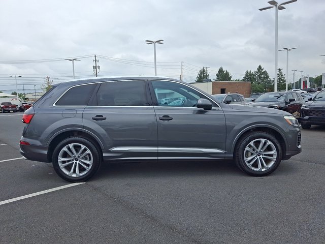Used 2025 Audi Q7 3.0T Premium Plus AWD/4WD image 7