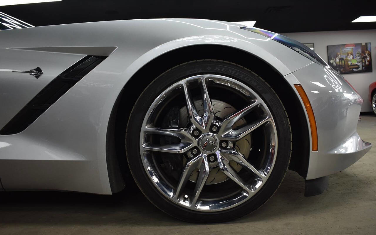 Used 2014 Chevrolet Corvette Stingray Convertible w/ 2LT Preferred Equipment Group image 7