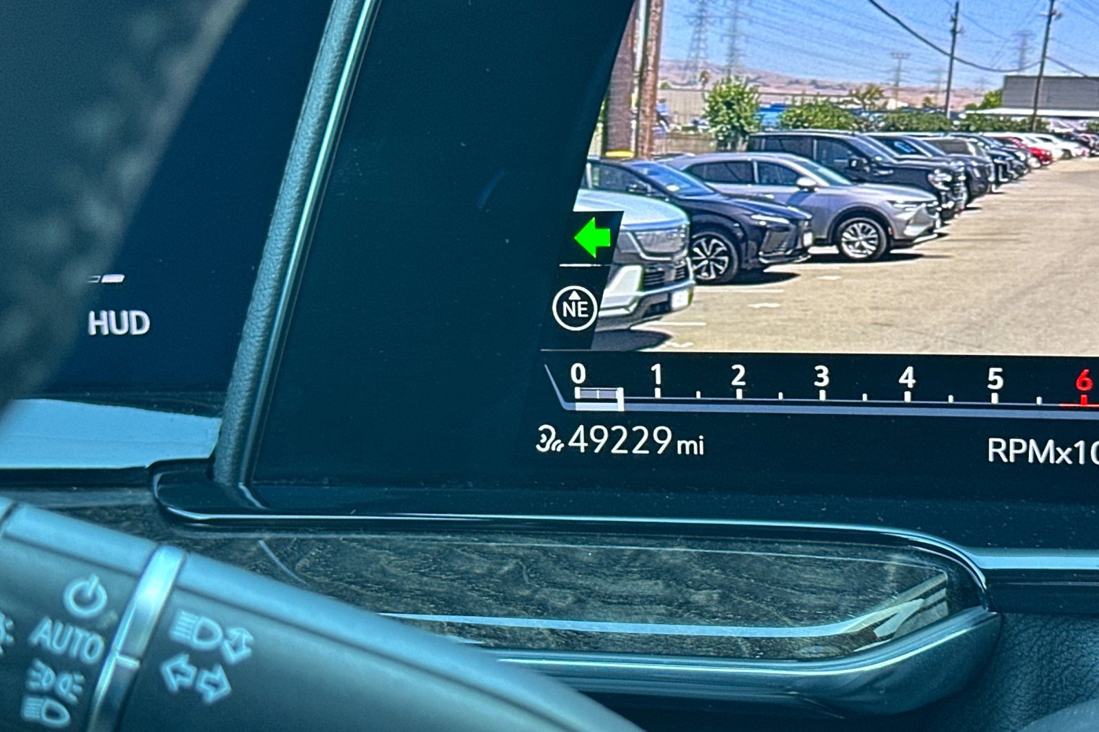 Certified 2023 Cadillac Escalade Premium Luxury w/ Performance Package image 43