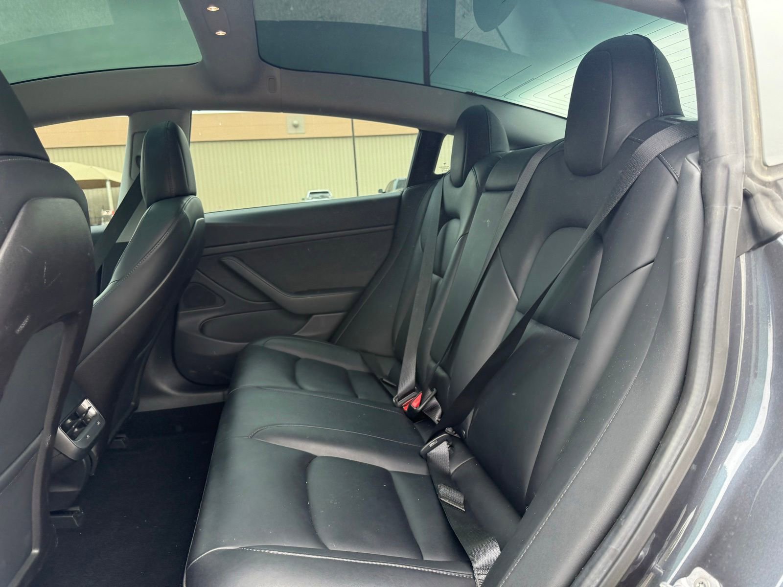 Used 2019 Tesla Model 3 Standard Range Plus RWD image 9