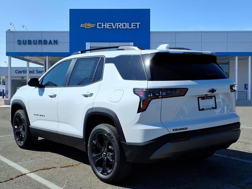 New 2026 Chevrolet Equinox LT w/ Midnight Edition image 6