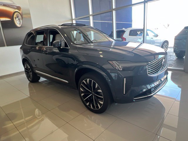 New 2026 Volvo XC90 T8 Plus w/ Protection Package AWD/4WD image 1
