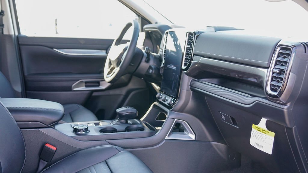 New 2024 Ford Ranger Lariat w/ FX4 Off-Road Package image 13