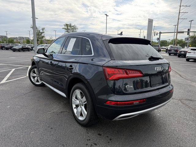 Used 2019 Audi Q5 2.0T Premium Plus w/ Premium Plus Package AWD/4WD image 3
