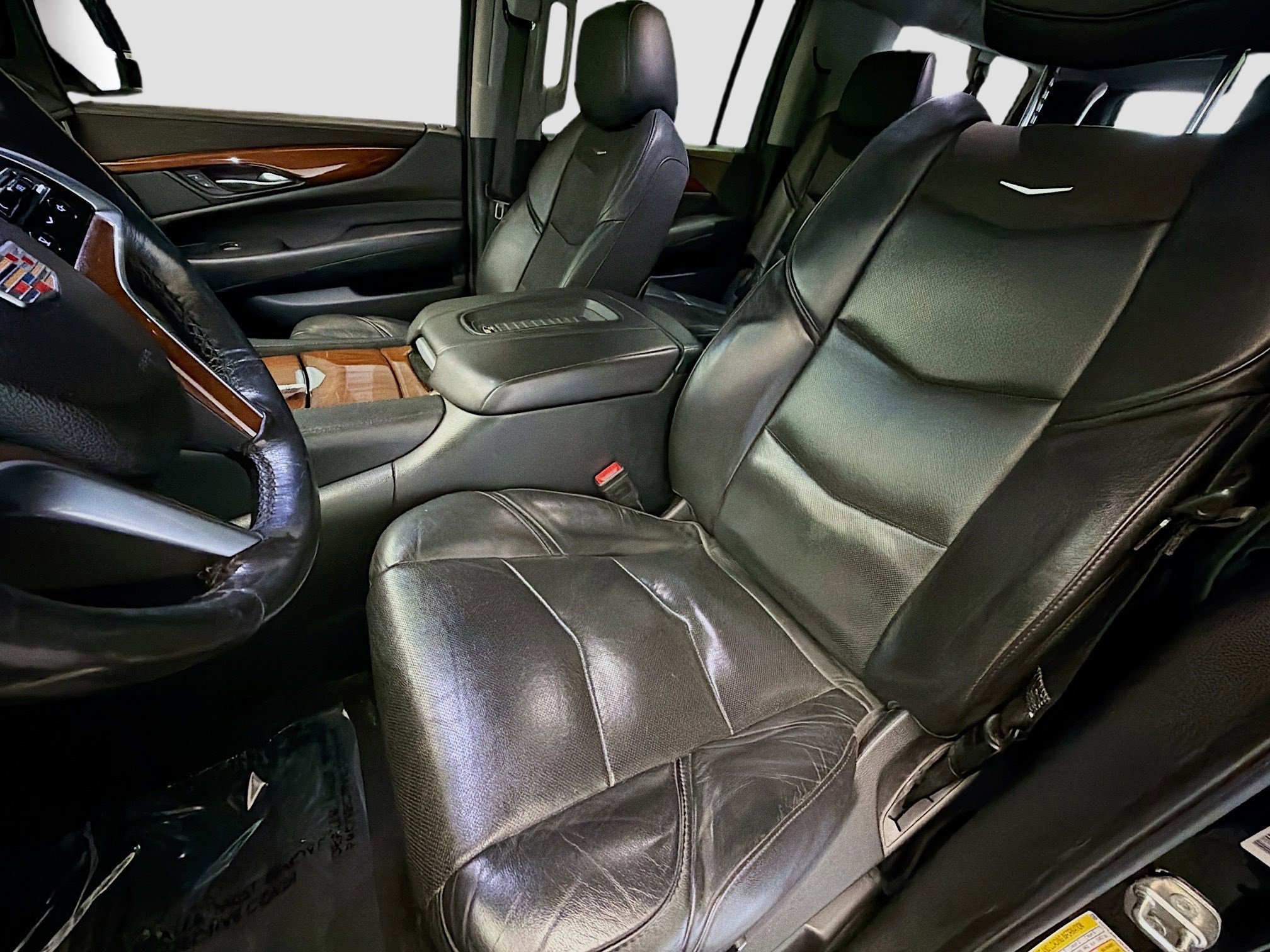 Used 2019 Cadillac Escalade ESV Luxury image 11