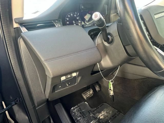 Used 2021 Land Rover Discovery Sport SE AWD/4WD image 26