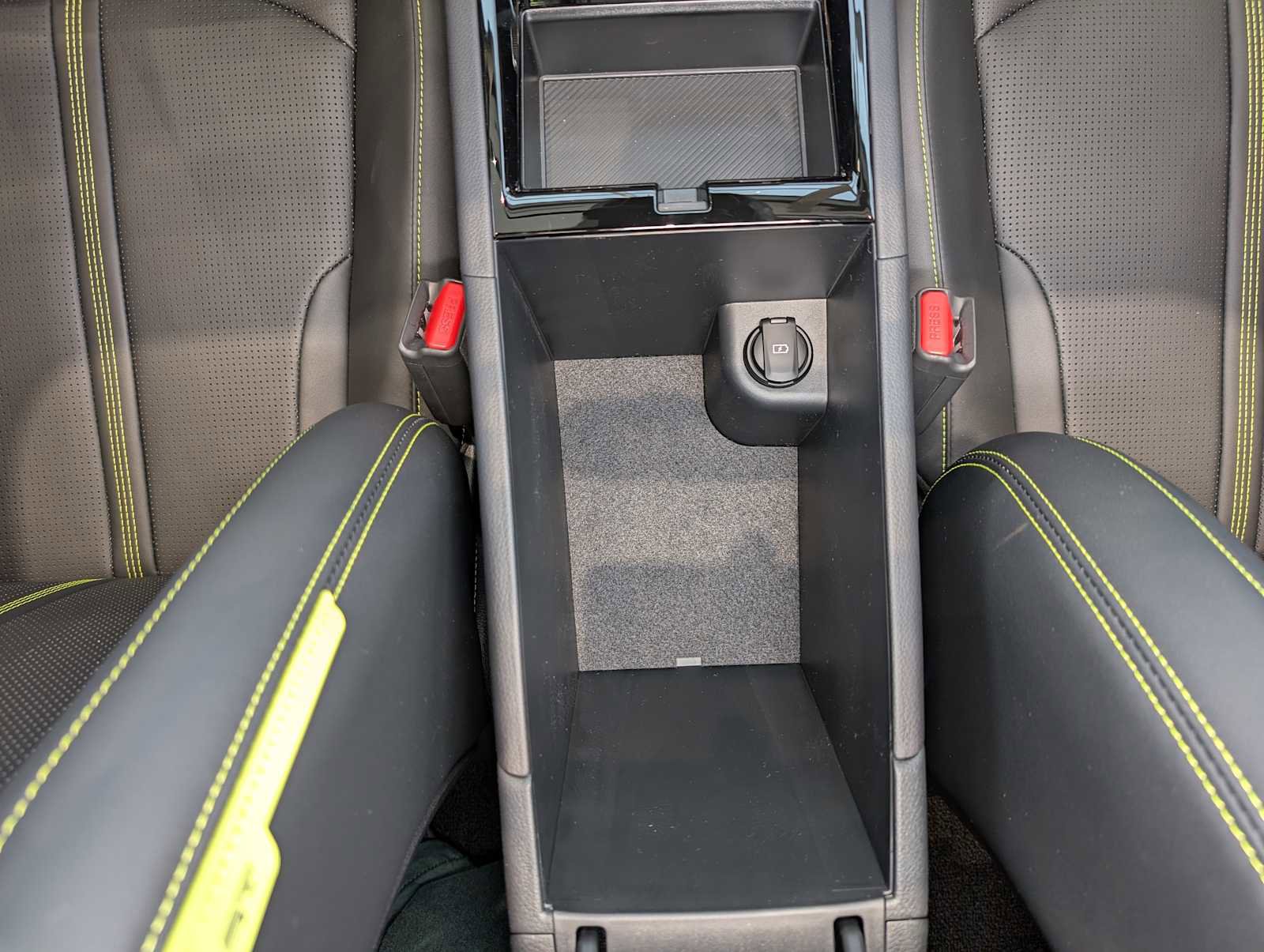 New 2026 Kia K5 GT w/ GT1 Package FWD image 14