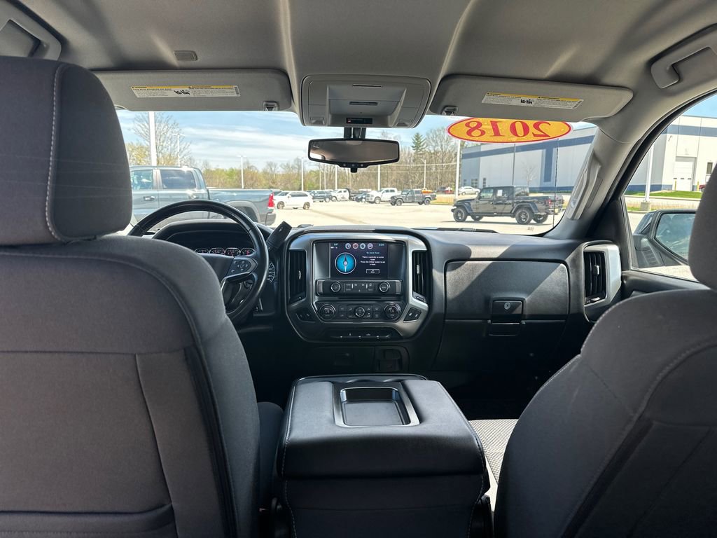 Used 2018 Chevrolet Silverado 1500 LT w/ All Star Edition AWD/4WD image 21