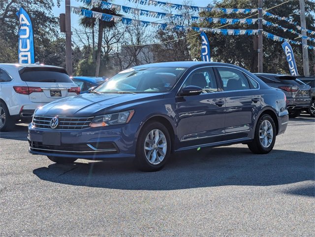 Used 2016 Volkswagen Passat 1.8T S image 8