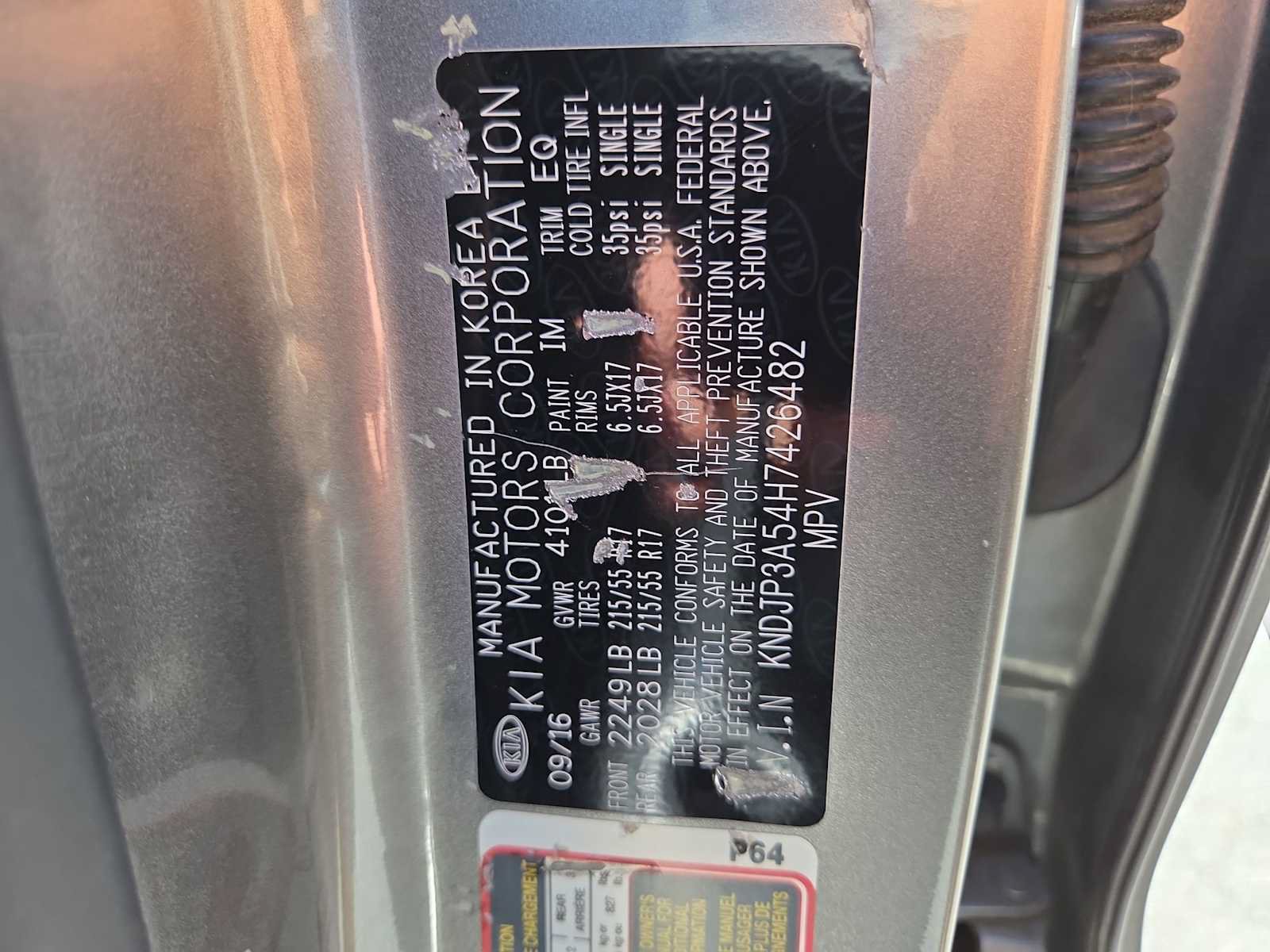 Used 2017 Kia Soul + FWD image 29