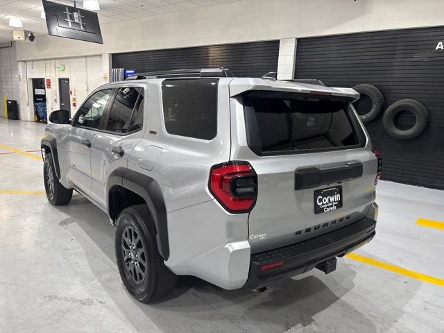 Used 2026 Toyota 4Runner SR5 AWD/4WD image 6