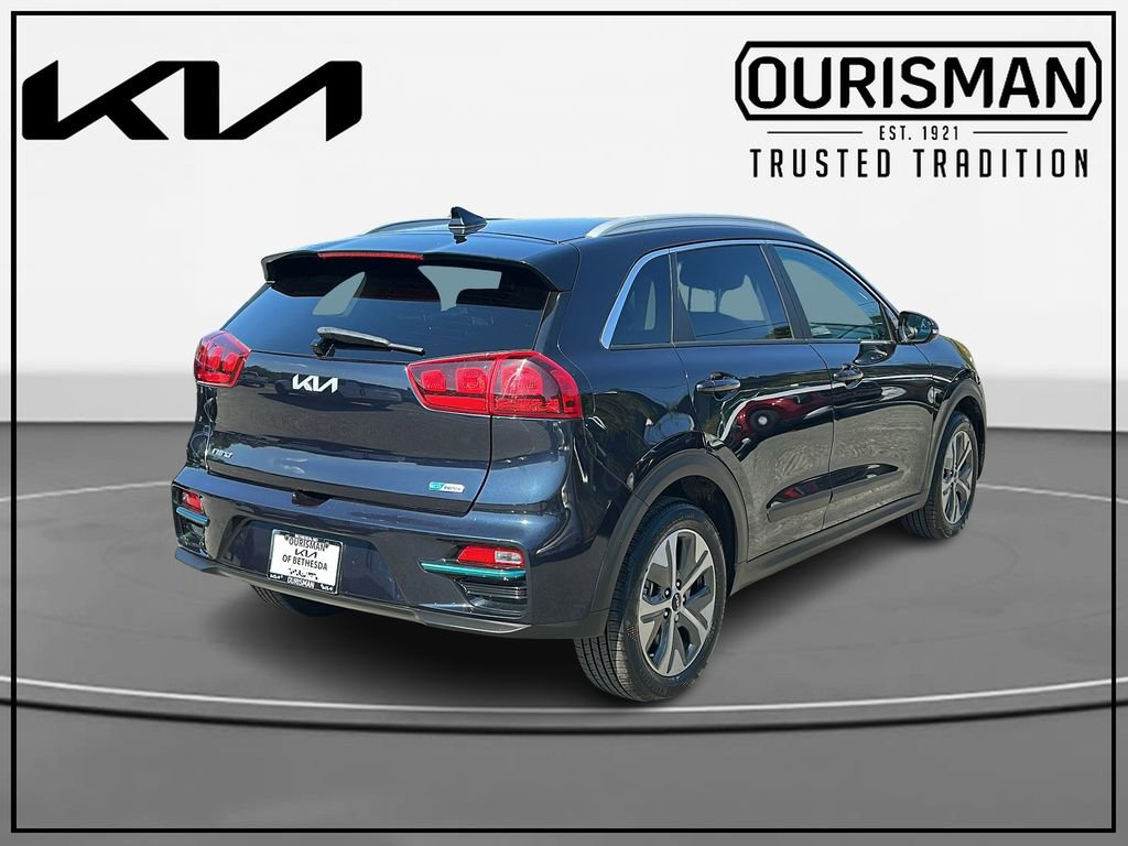 Certified 2022 Kia Niro EX w/ Cold Weather Package FWD image 4