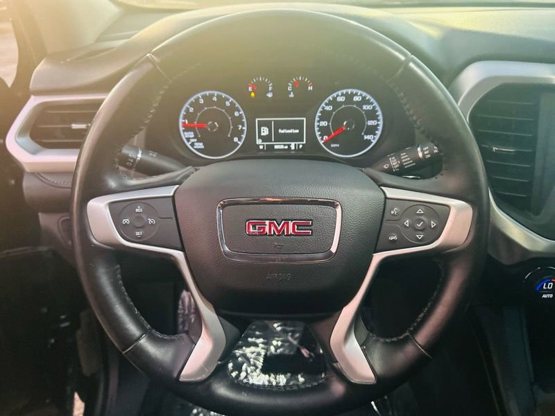 Used 2017 GMC Acadia SLE image 25