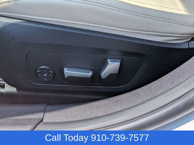 Used 2023 BMW 330i Sedan w/ Driving Assistance Package RWD image 16