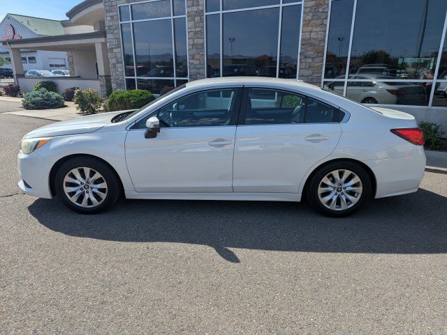 Used 2015 Subaru Legacy 2.5i Premium AWD/4WD image 2