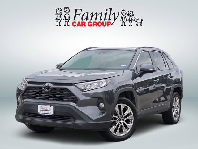 Used 2021 Toyota RAV4 XLE Premium FWD image 1
