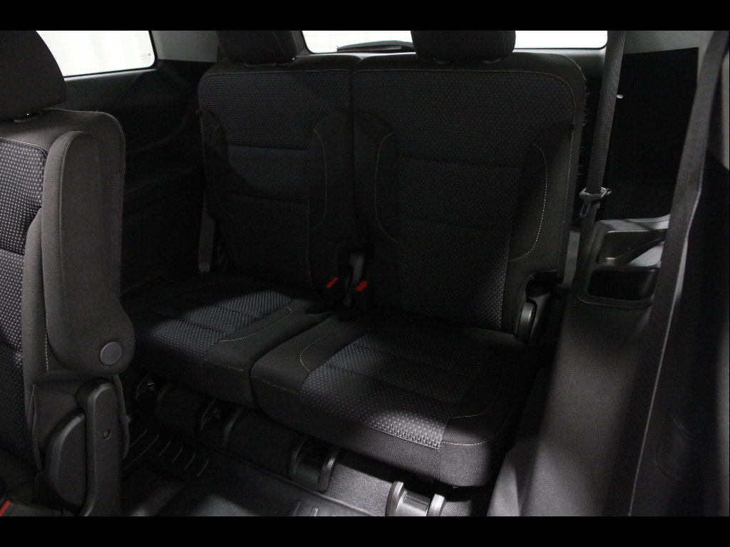 Certified 2022 GMC Acadia SLE FWD image 19
