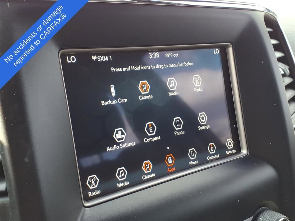 Used 2018 Jeep Grand Cherokee Laredo image 25