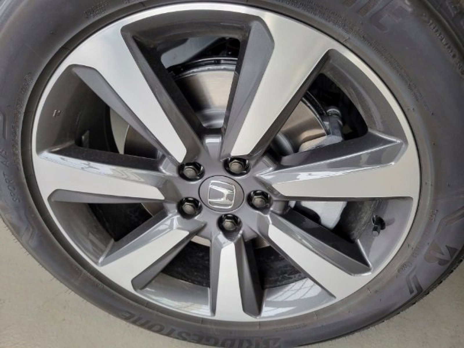 New 2025 Honda Pilot Elite image 16