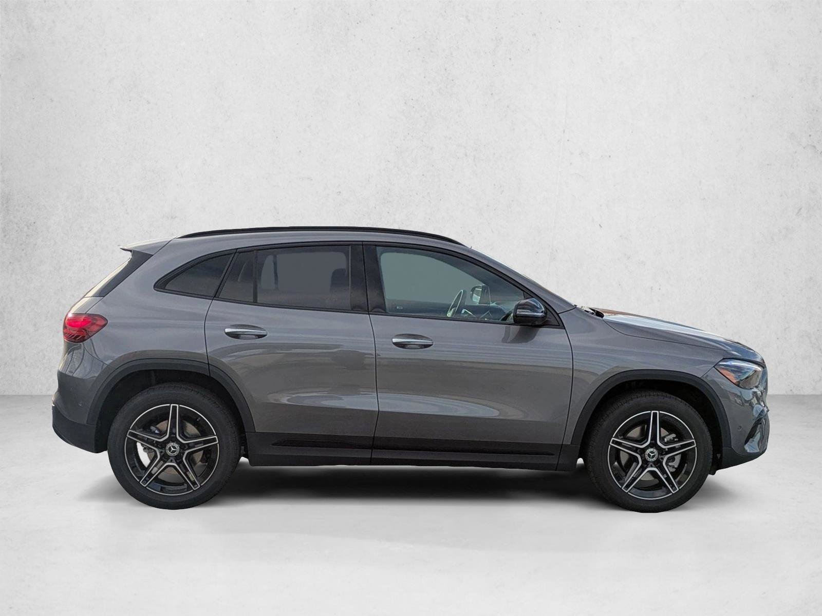 New 2026 Mercedes-Benz GLA 250 4MATIC image 4