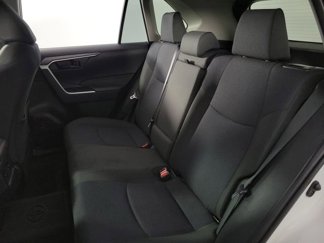 Used 2025 Toyota RAV4 LE AWD/4WD image 17