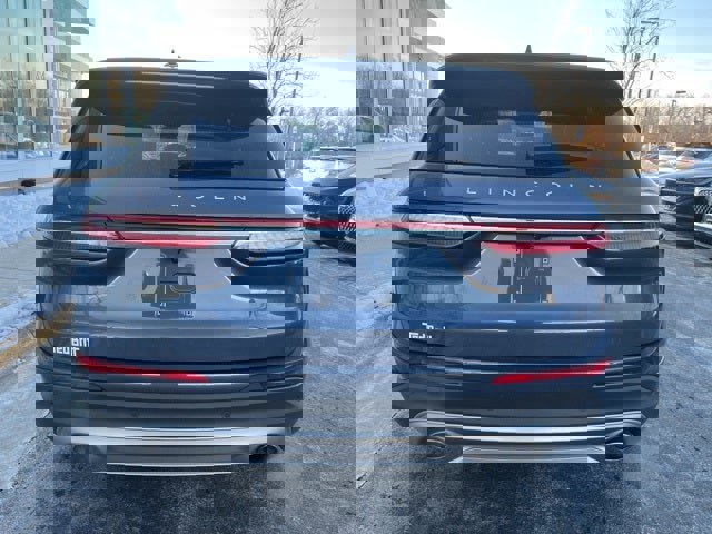 Used 2022 Lincoln Corsair AWD w/ Premium Package image 7