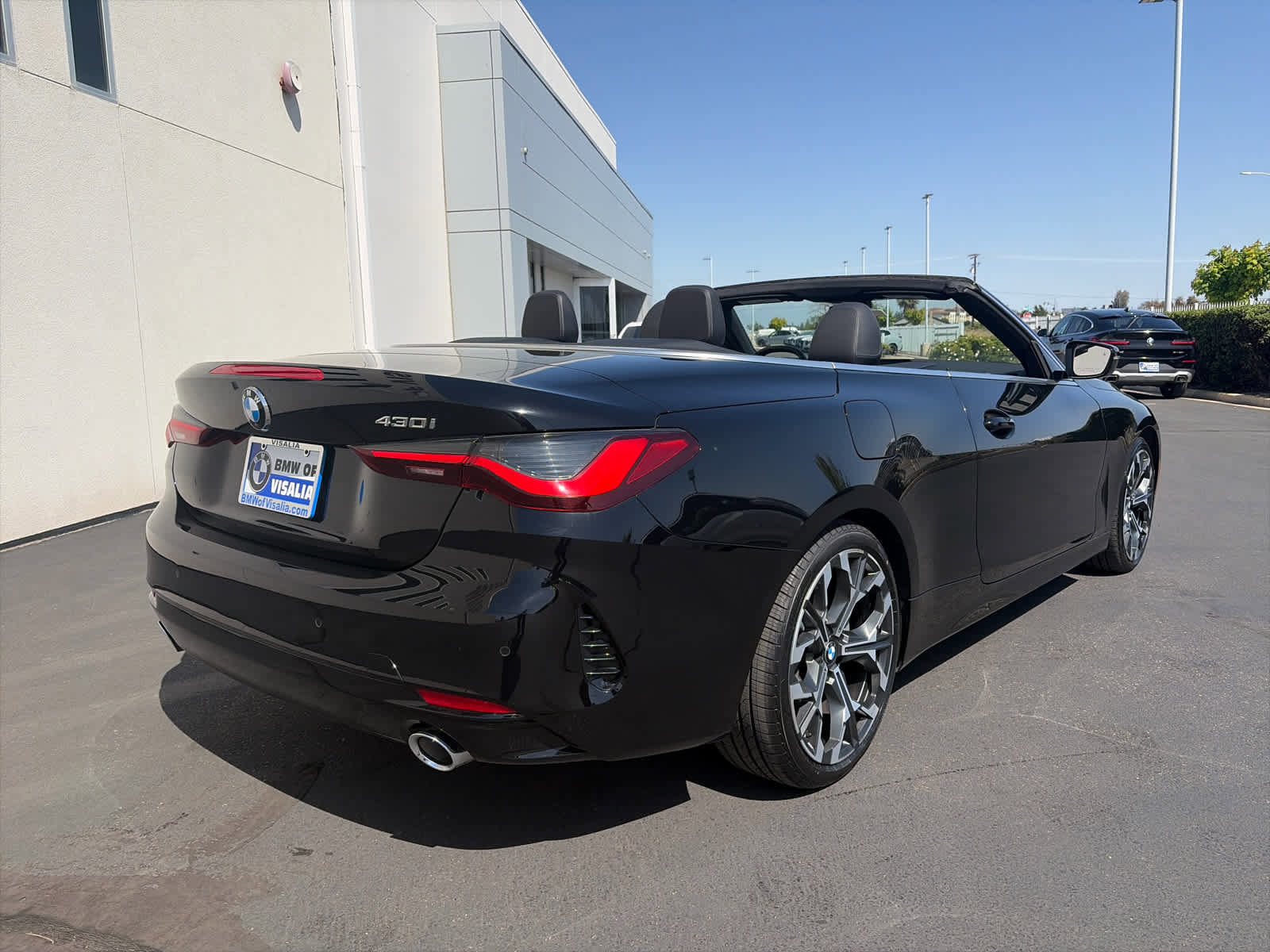 Used 2025 BMW 430i Convertible w/ Convenience Package RWD image 5