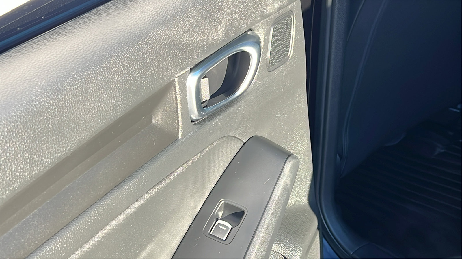 Used 2025 Honda Civic Sport image 11