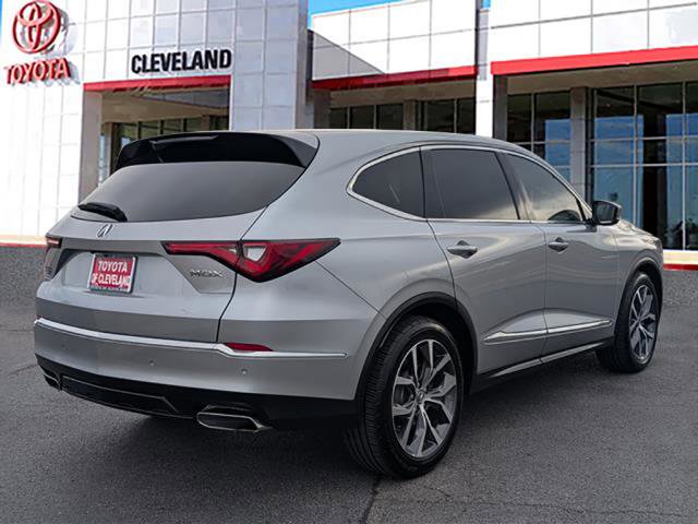 Used 2023 Acura MDX FWD w/ Technology Package image 7