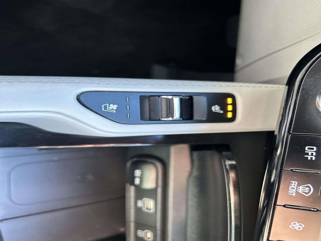 Used 2023 Kia Telluride EX image 29