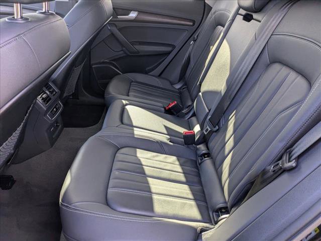 Used 2024 Audi Q5 2.0T Premium Plus image 17